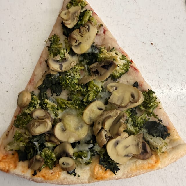 Broccoli Pizza.
