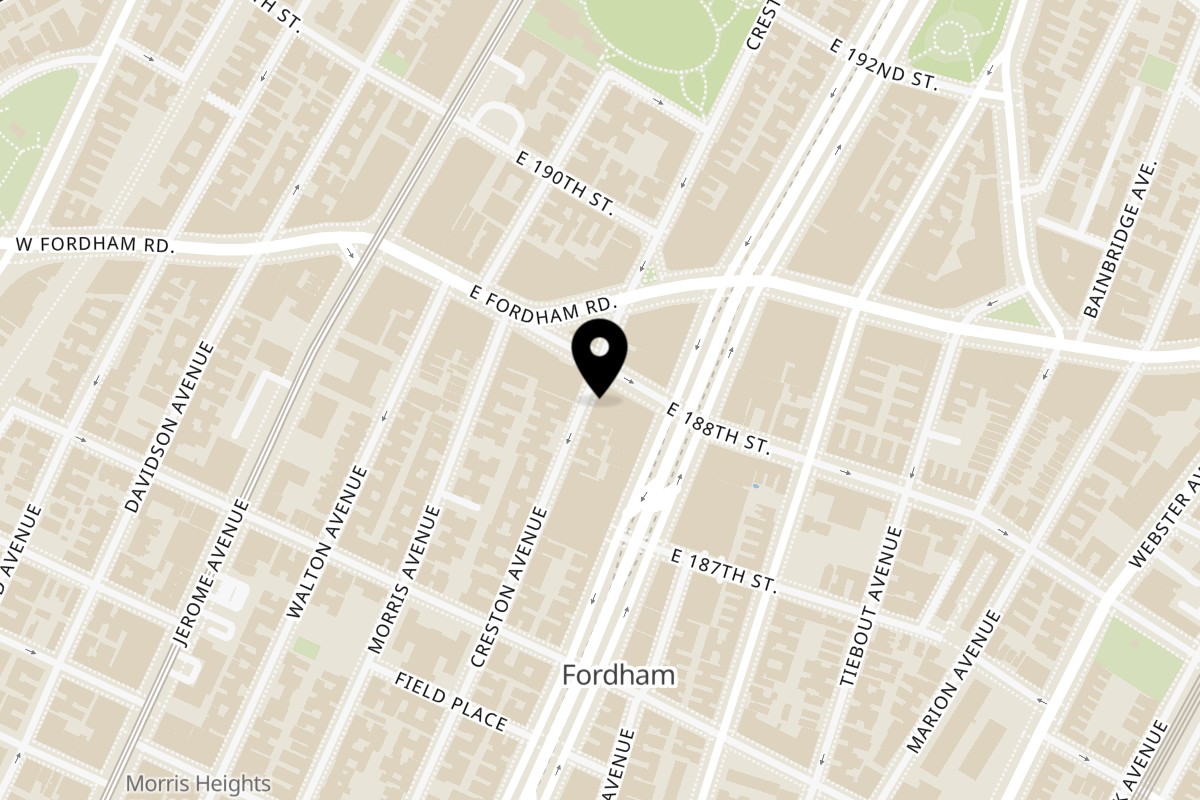 Map showing the location of Mike's Pizzeria on 2428 Creston Ave in Bronx